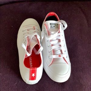 Brand new converse all Star Pinterest logo! 9.5